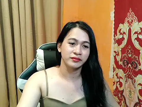 ur_asianpretty webcam