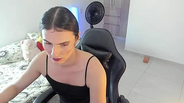 _shantallskinny_ live sex cam