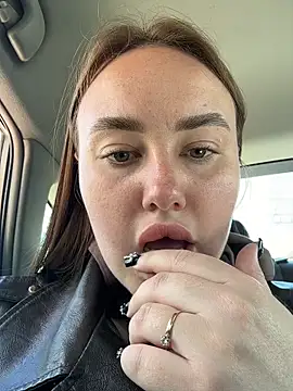 KiraSunshine webcam