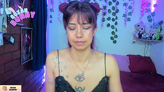 Roxanbunny1 webcam