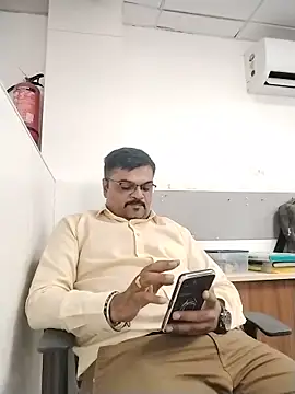 Desi_Lodo_Gujju_Boy webcam