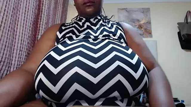 CHOCOLATEDARKBUSTYX webcam