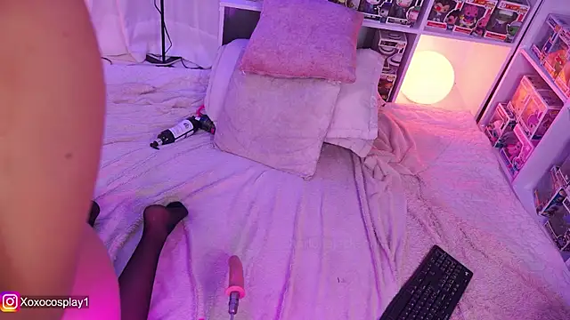 charlottejacks - Charlottejacks's free webcam - UK Sex Cams