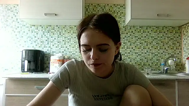 KikiAmino webcam