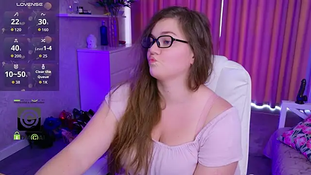 KellyKleine webcam