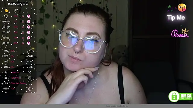 Alicia_love00 webcam