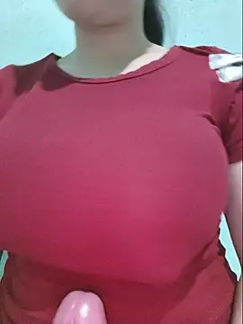 Shine_Mai webcam