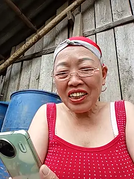 Agnes-baby webcam