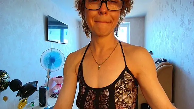 LioraWeiss webcam