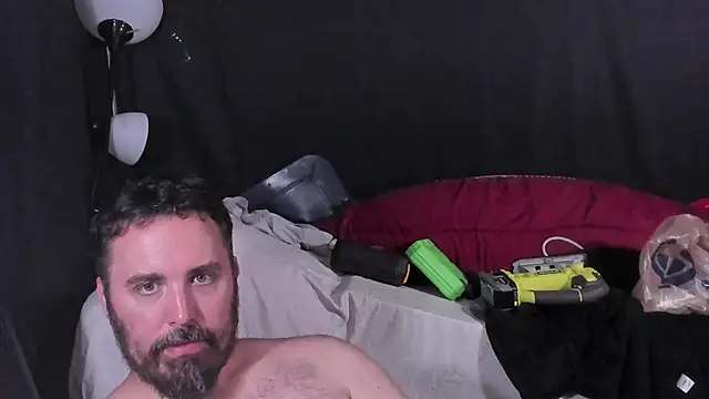 Metalstud webcam