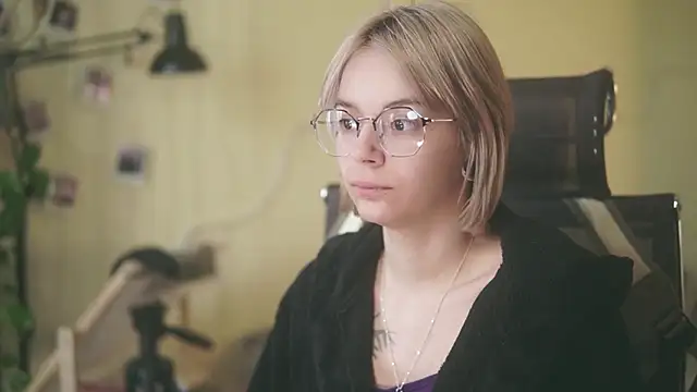alyssa_sweet webcam