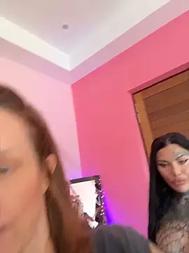 mommyselenafit_ webcam