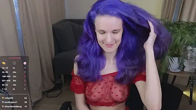 AuraLaunni webcam