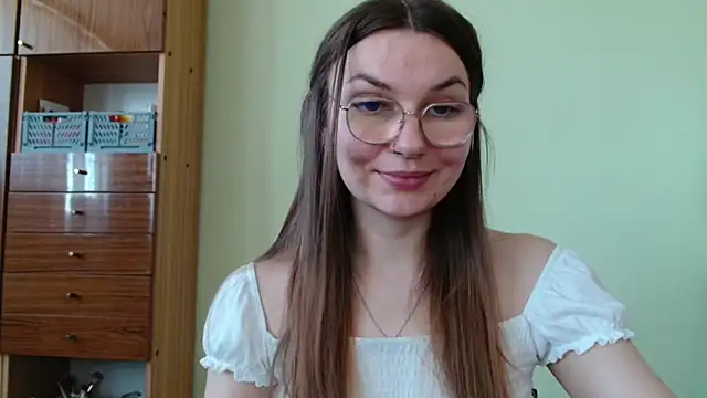 LooveELLYx webcam
