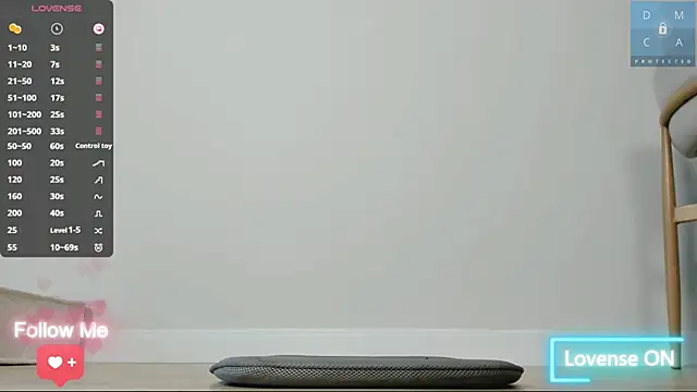 MinaDiamondd webcam
