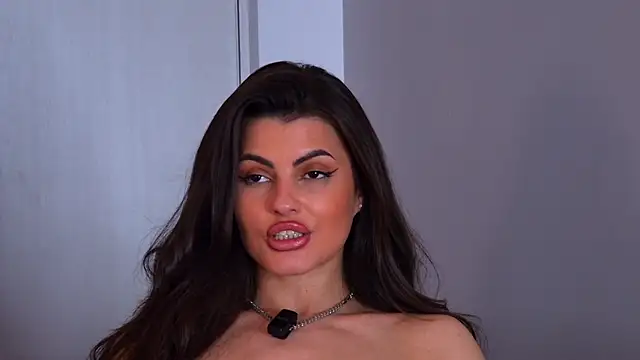 YasminaMoon webcam