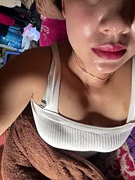 mayni012314 webcam