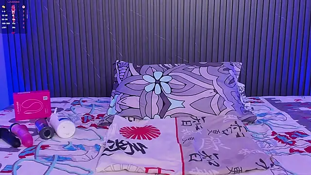 karola_cute_ webcam