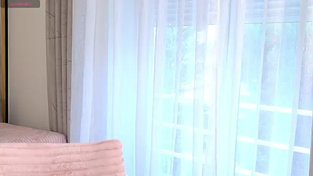 AlissaMarks webcam
