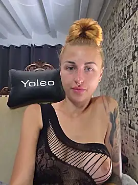 kylie_blck webcam
