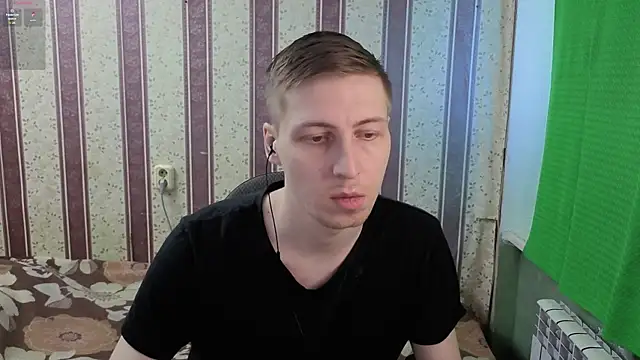 Darien_Brown webcam