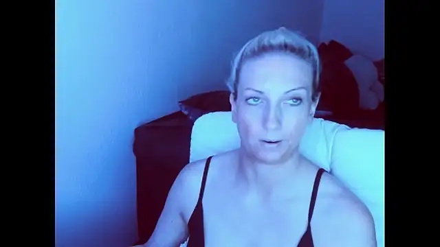 SexyJulia21 webcam
