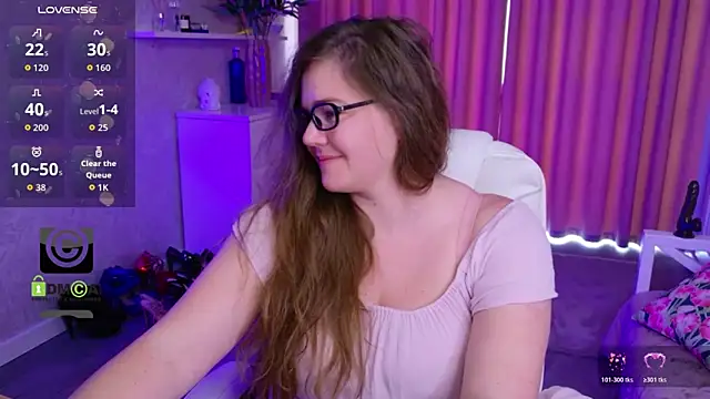 KellyKleine webcam