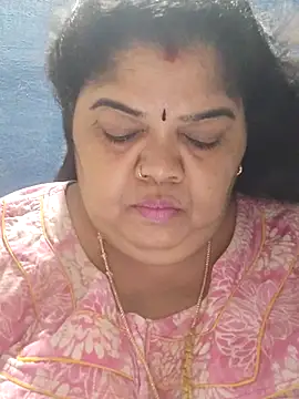 tamilthanushri webcam