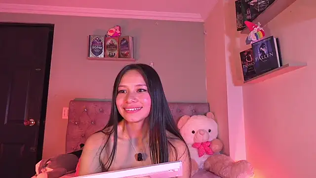 Alisha_Olsen_ webcam