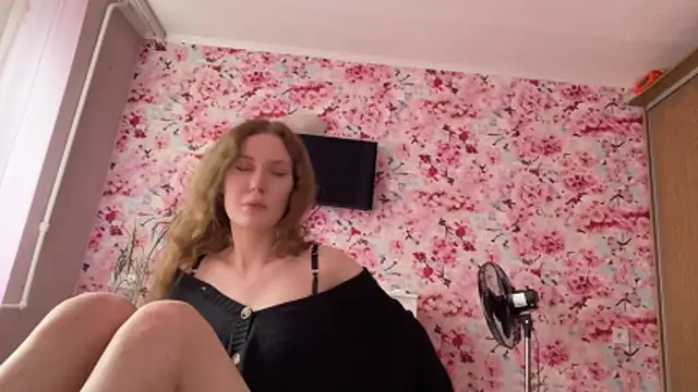 DaisyNoir_ webcam