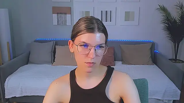 AnnaThorne webcam