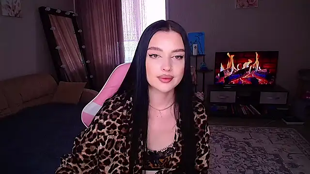 yoursLina webcam