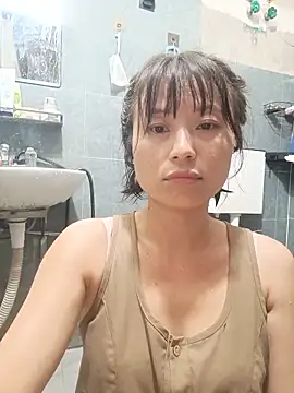 linda_bae00 webcam