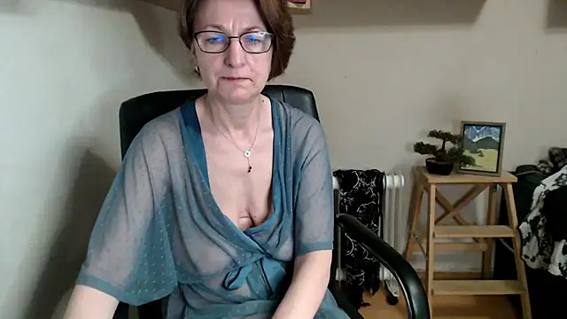 katemodel webcam