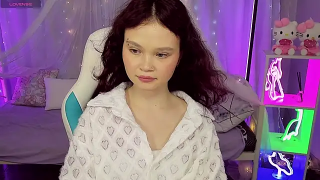 emilychaves - EmilyChaves's free webcam - UK Sex Cams