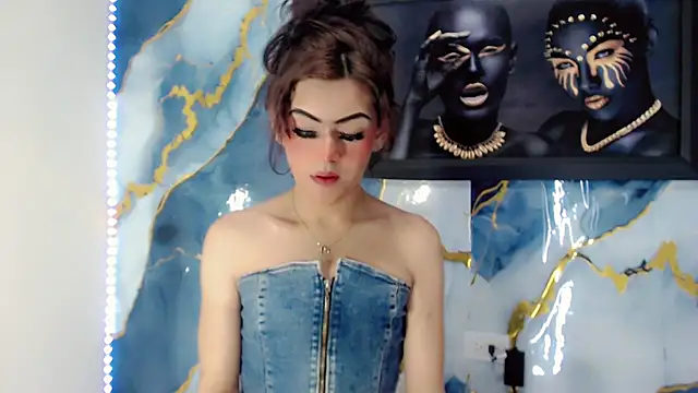 NathalialLooes live cam