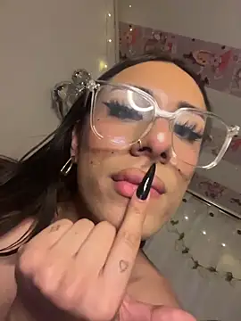 sweett_maddy (T teen) - ♡⭐FUCK MY BUBBLEBUT WITH OIL⭐♡