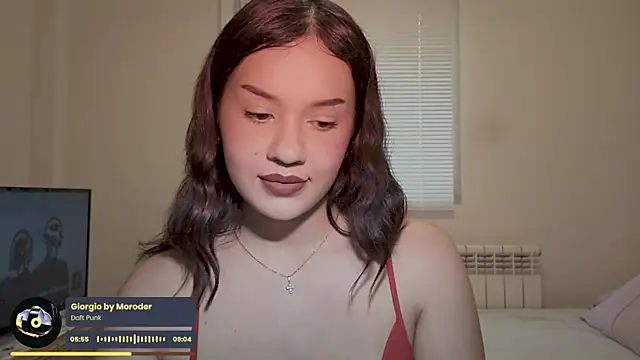 gigifontaine__ webcam