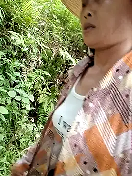 Nana-AsianWet webcam