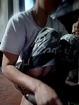 Queen-wetpussy webcam