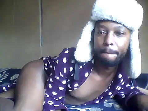 Blackhornybitc webcam