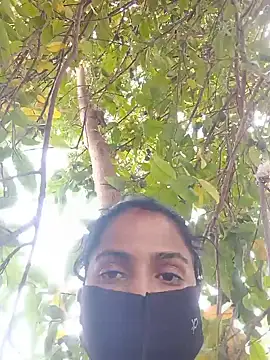 kajalbhabhi44 webcam