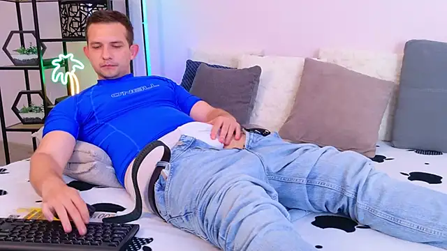 Jimmy_Doss webcam