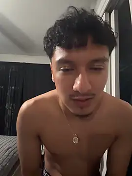 latino_switch webcam
