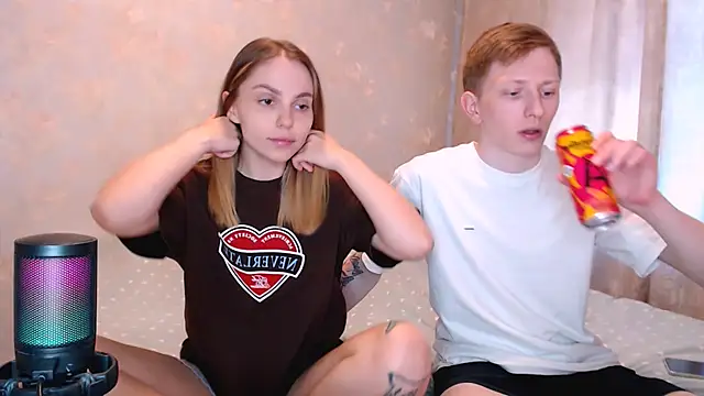 juliaanddima webcam