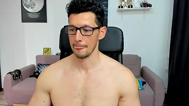 BrutusK08 webcam