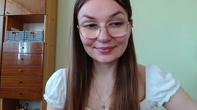 LooveELLYx webcam