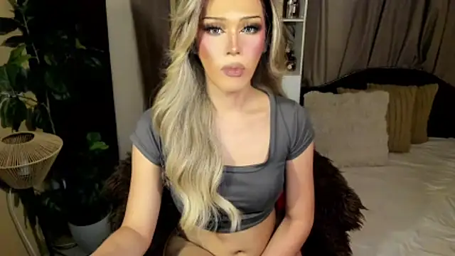 LA-GIRL webcam
