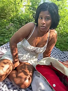 Melarose82 webcam