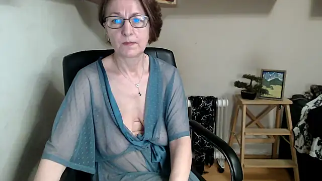 katemodel webcam